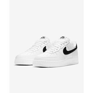 Nike Air Force 1 Low '07. White Black Pebbled Leather. SIZE 11 -  CT2302-100